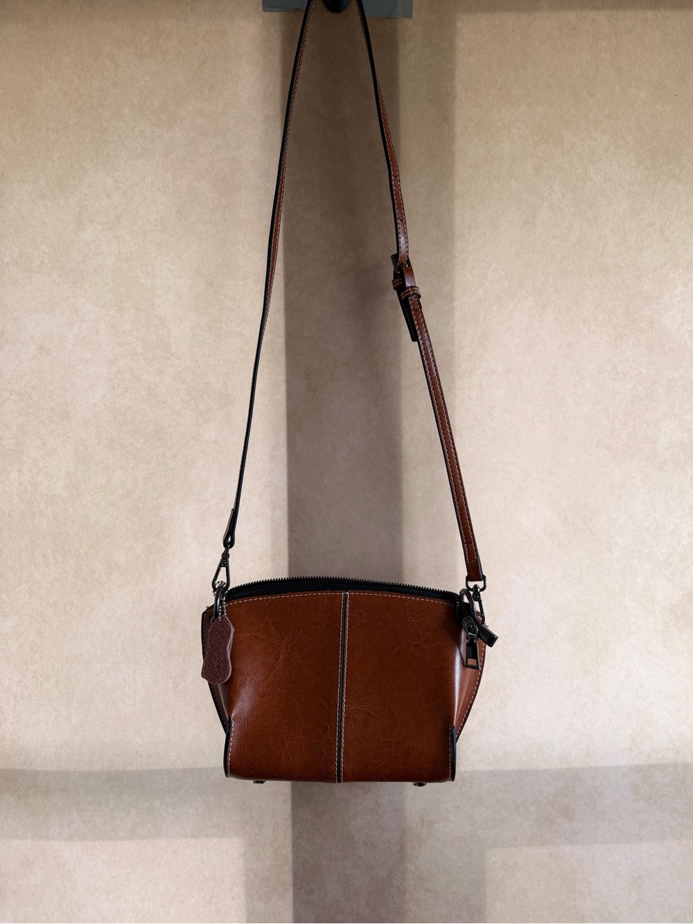 Compact Brown Leather Crossbody with Adjustable Strap